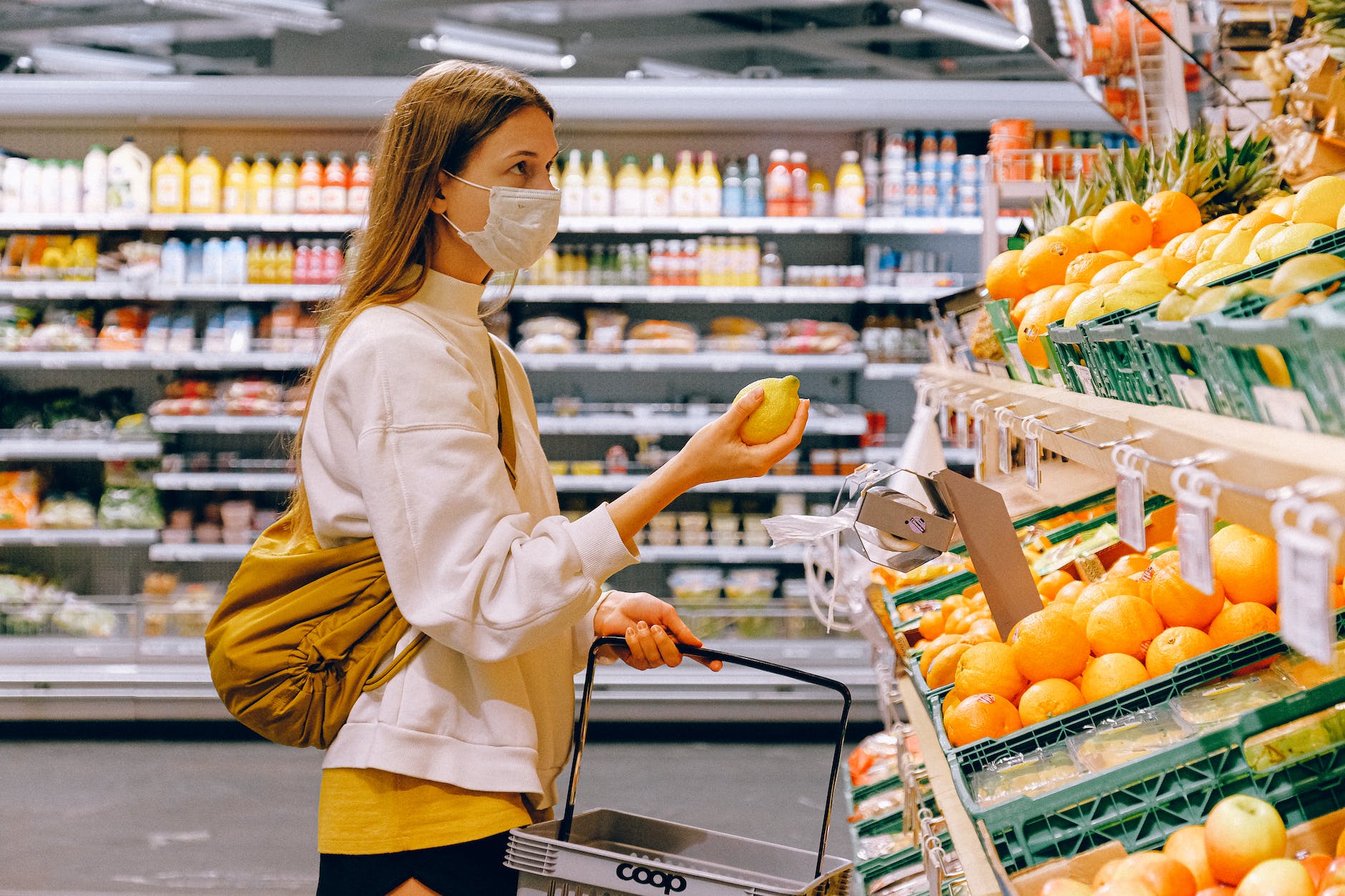 Is ordering groceries on Instacart worth your time and money?