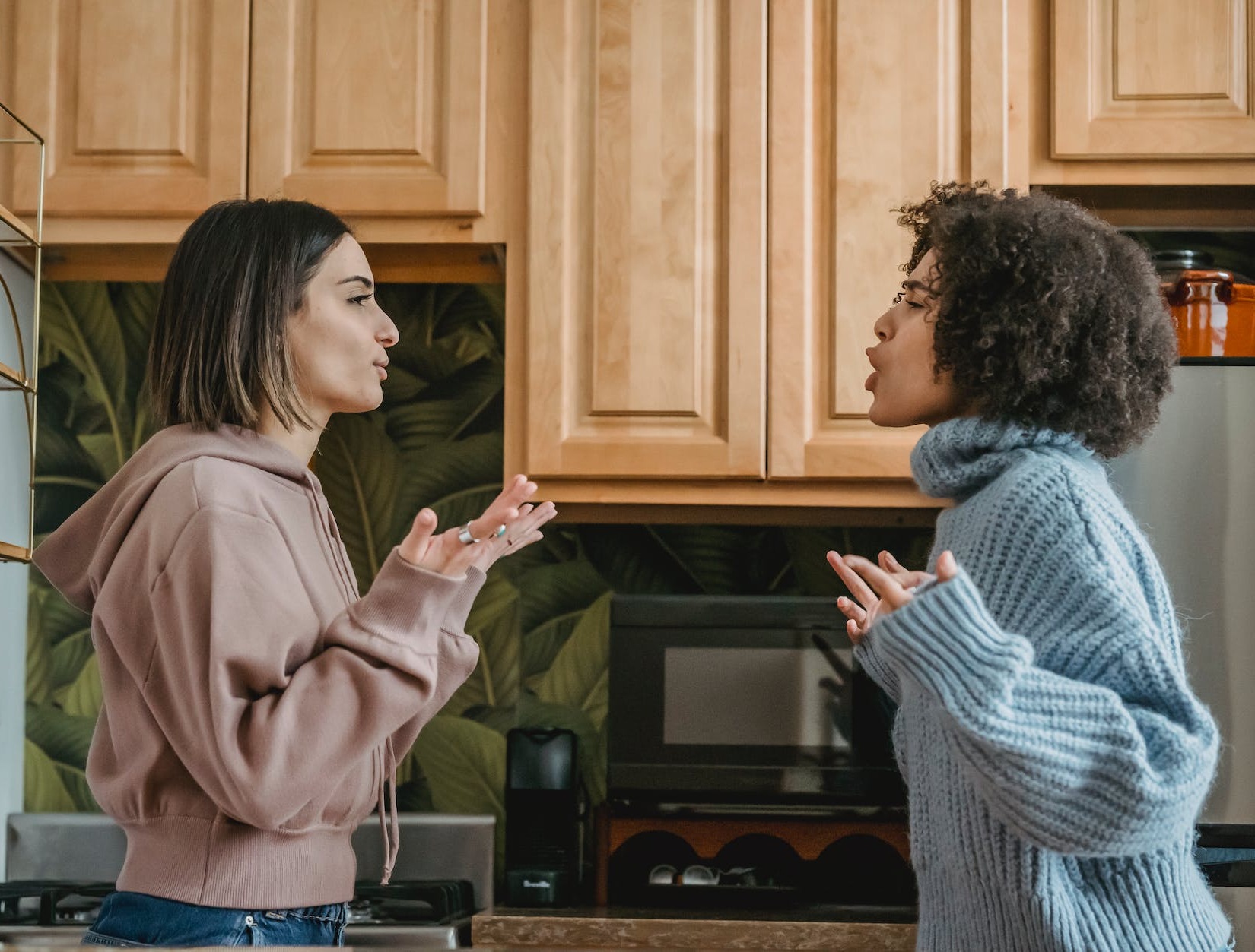 Here’s how to deal with a terrible roommate