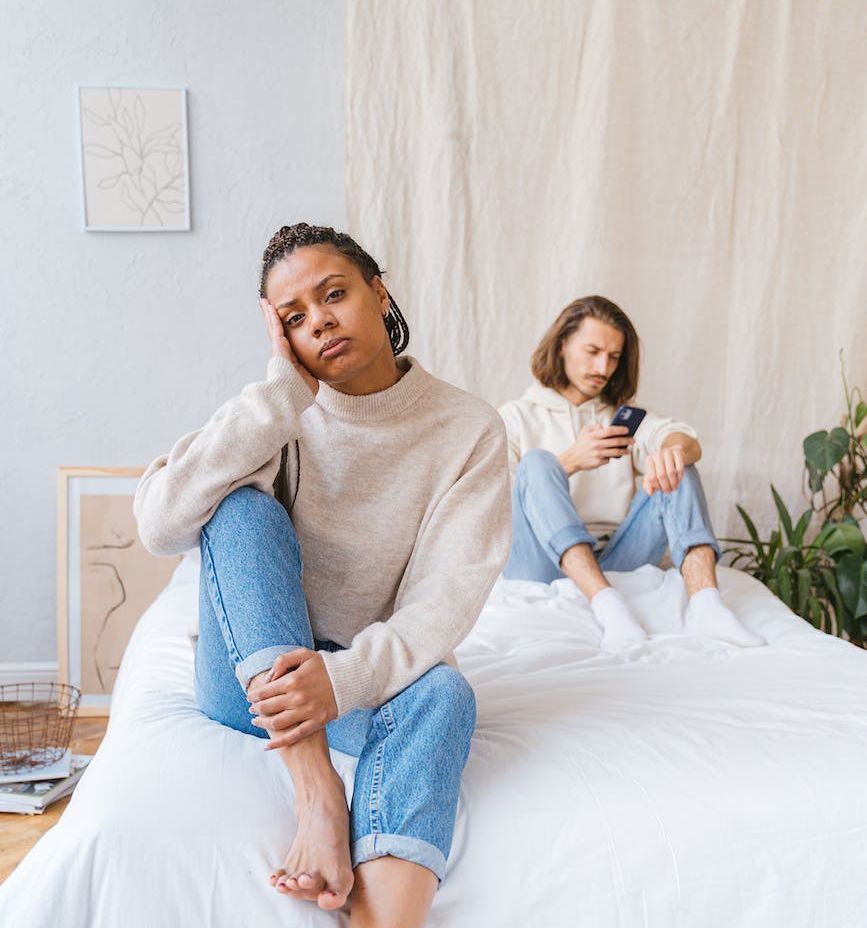 10 signs you shouldn’t move in with your partner yet