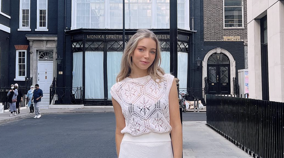 How to instantly feel like the most attractive person in every room you enter