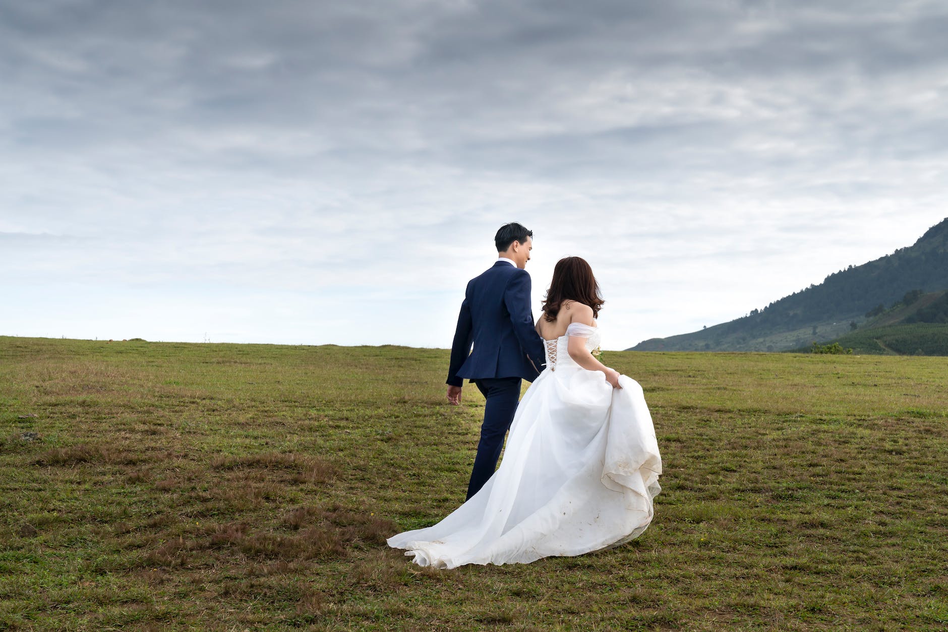 Wedding day tips to help you create a more magical experience
