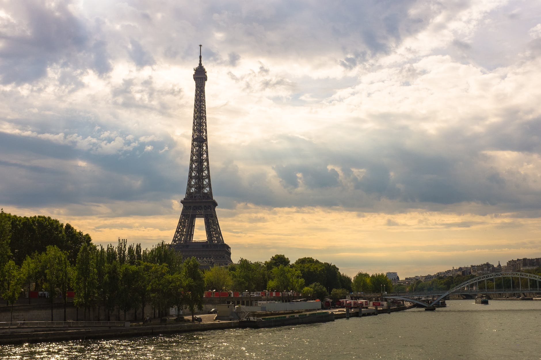 Here’s what a vacation in Paris is like