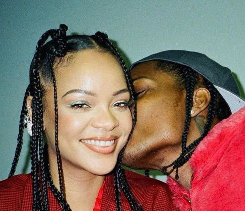 Rihanna and ASAP Rocky are the icons of Paris Fashion Week 2024