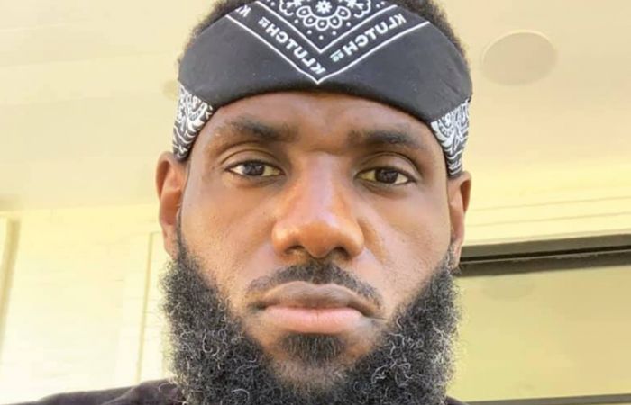 How much money has LeBron James earned from Nike? Details