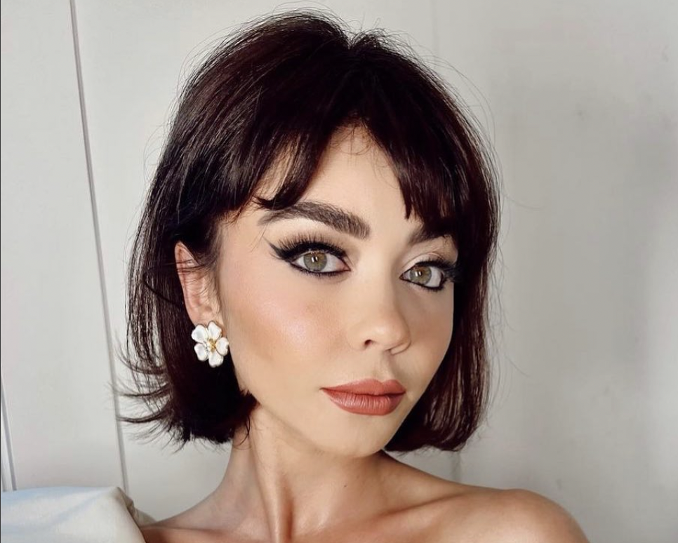 Sarah Hyland escaped an abusive relationship + Other rare details about the actress