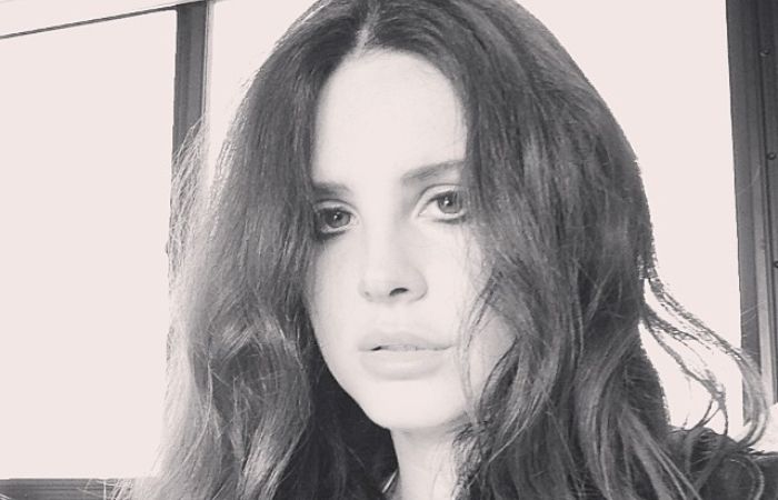 Lana’s song ranges from childhood innocence to sexual trauma & mommy issues