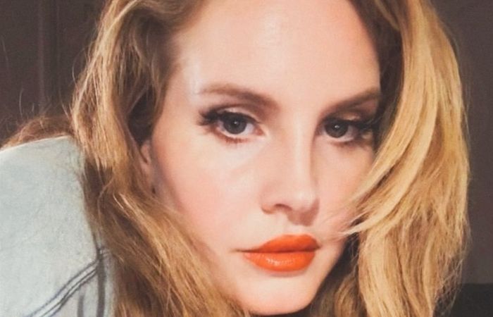 Is Lana Del Rey going on tour in 2024?