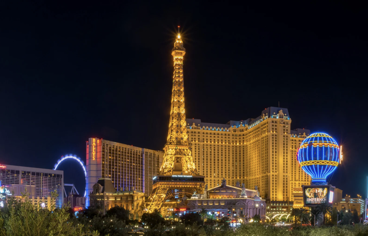 Everything you should know about the Eiffel Tower Viewing Deck in Las Vegas & how to get tickets