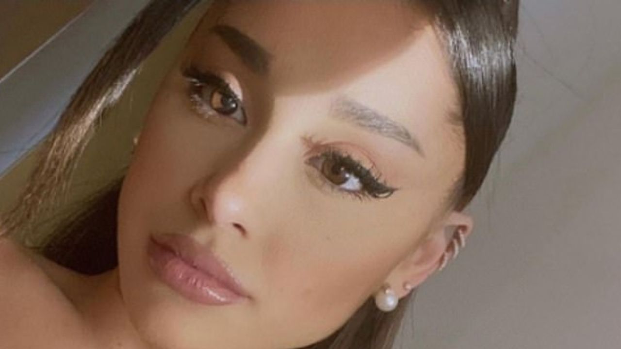 Ramp up your self-care practices to manifest on Ariana Grande’s level