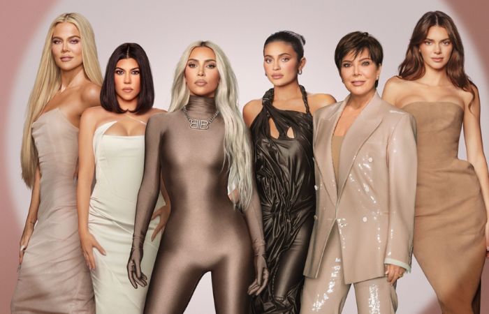 9 interesting takeaway moments from ‘The Kardashians’ Season 5, Episode 2