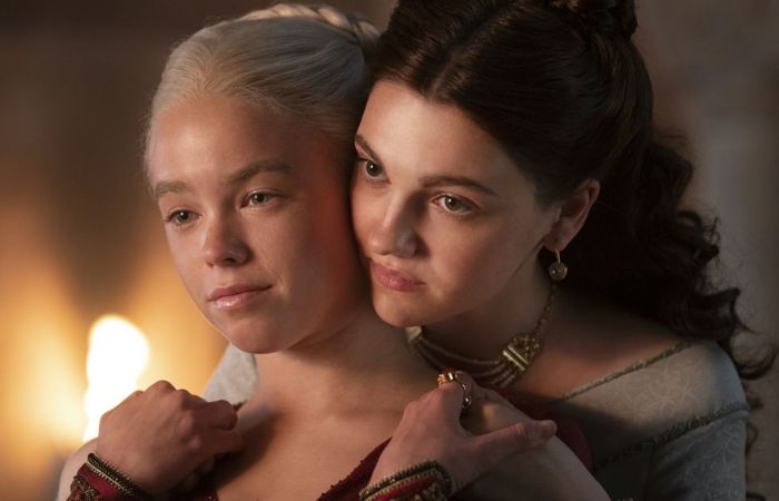 This ‘House of the Dragon’ clue might prove that Alicent has a secret crush on Rhaenyra
