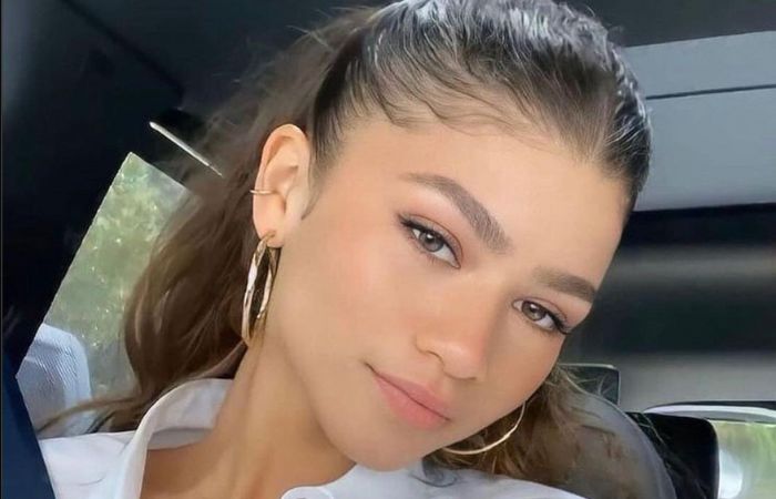 10 signs you’re the Zendaya of your friend group