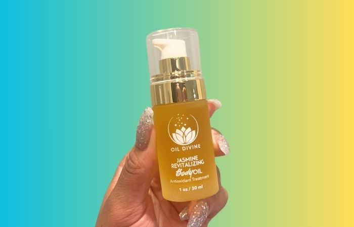 My latest obsession? Jasmine Revitalizing Body Oil