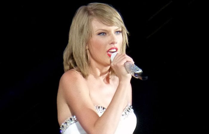 13 gifties for the Swifties in your life