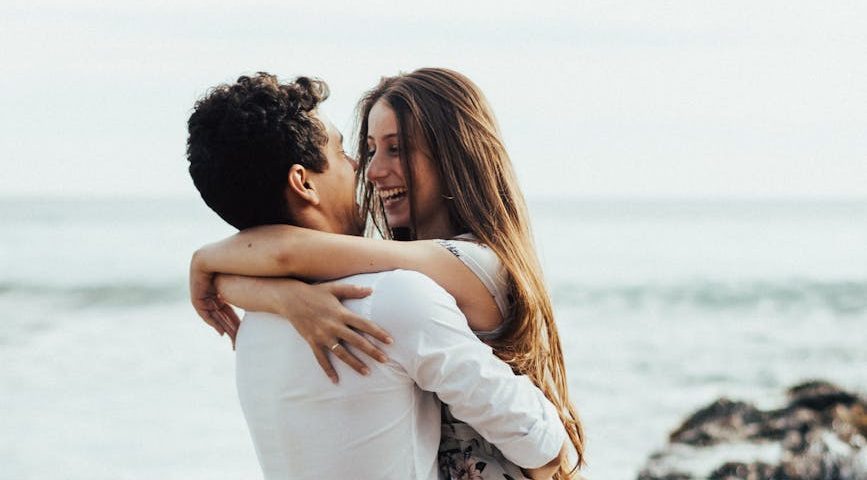 THIS state has the happiest couples in love across America