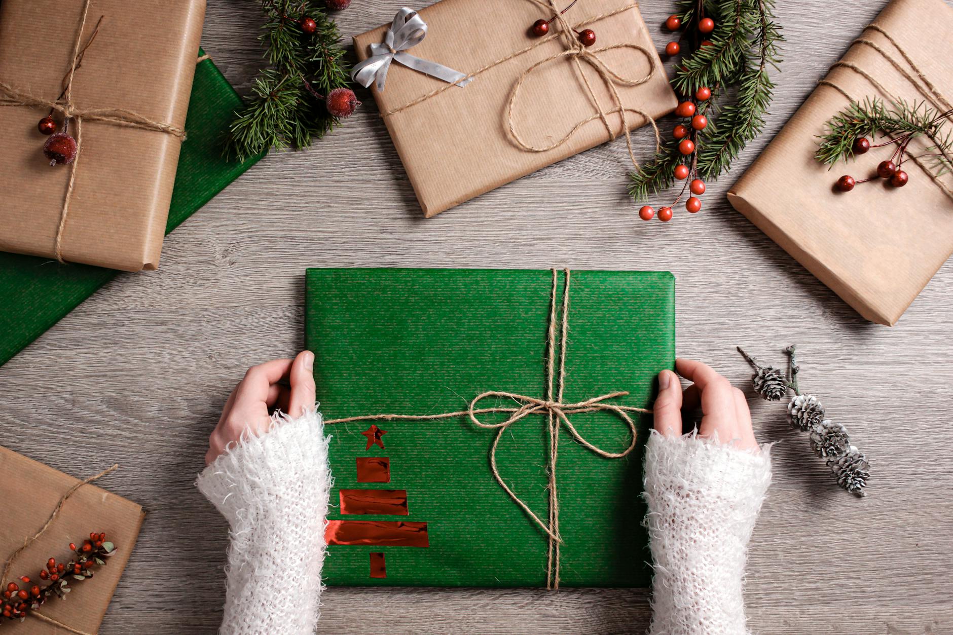 10 gifts for the person who can’t get enough green in their life